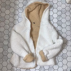 Reversible fluffy jacket